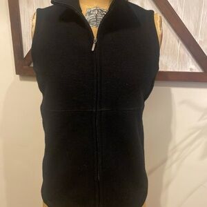 Ibex Black Women's Vest full zip with pockets